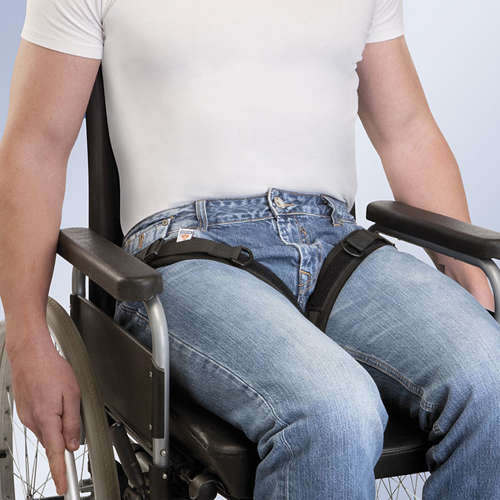 Pas odwodzący nogi osobie siedzącej na wózku inwalidzkim Arnetec Fix Orliman
